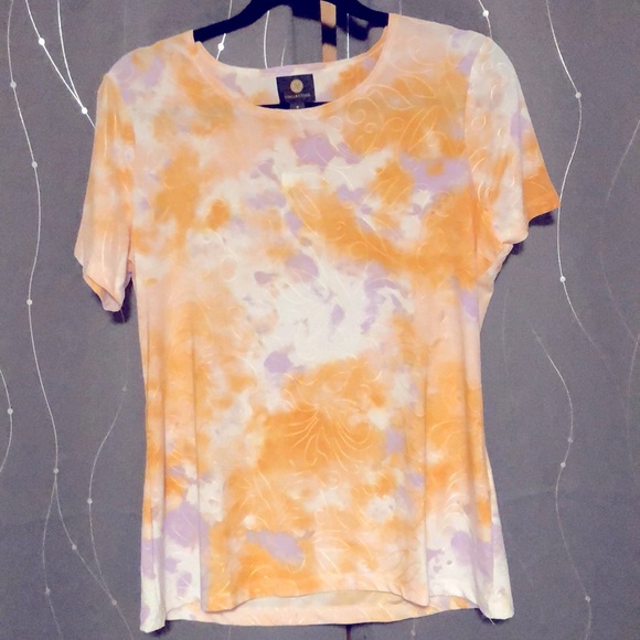 Jacquards JM collection - multi color w/ a silk scroll flower imprint Medium - Picture 1 of 7